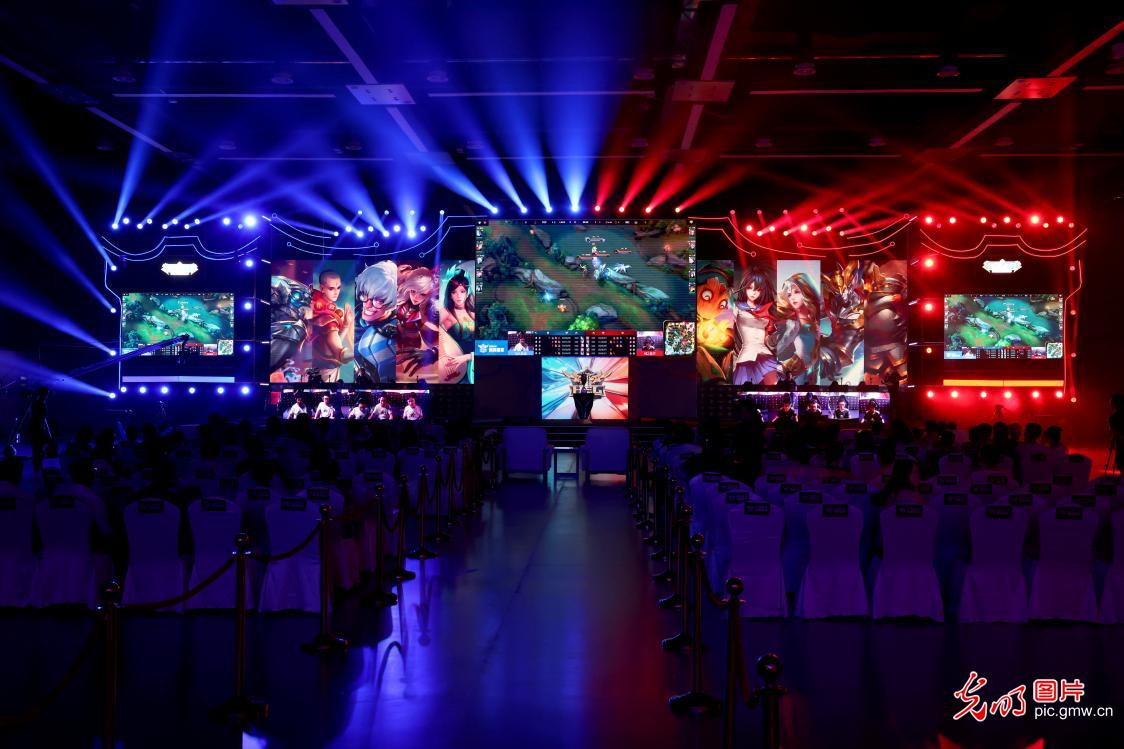 强者不只用 强者不只用